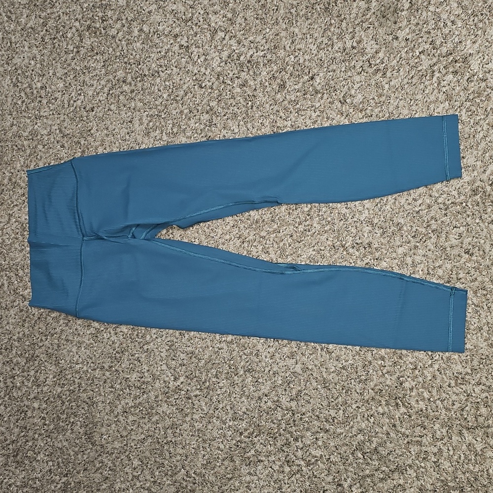 Lululemon Like New ALIGN RIBBED LEGGINGS! SZ 4,25" INSEAM! GREEN JASPER!!
